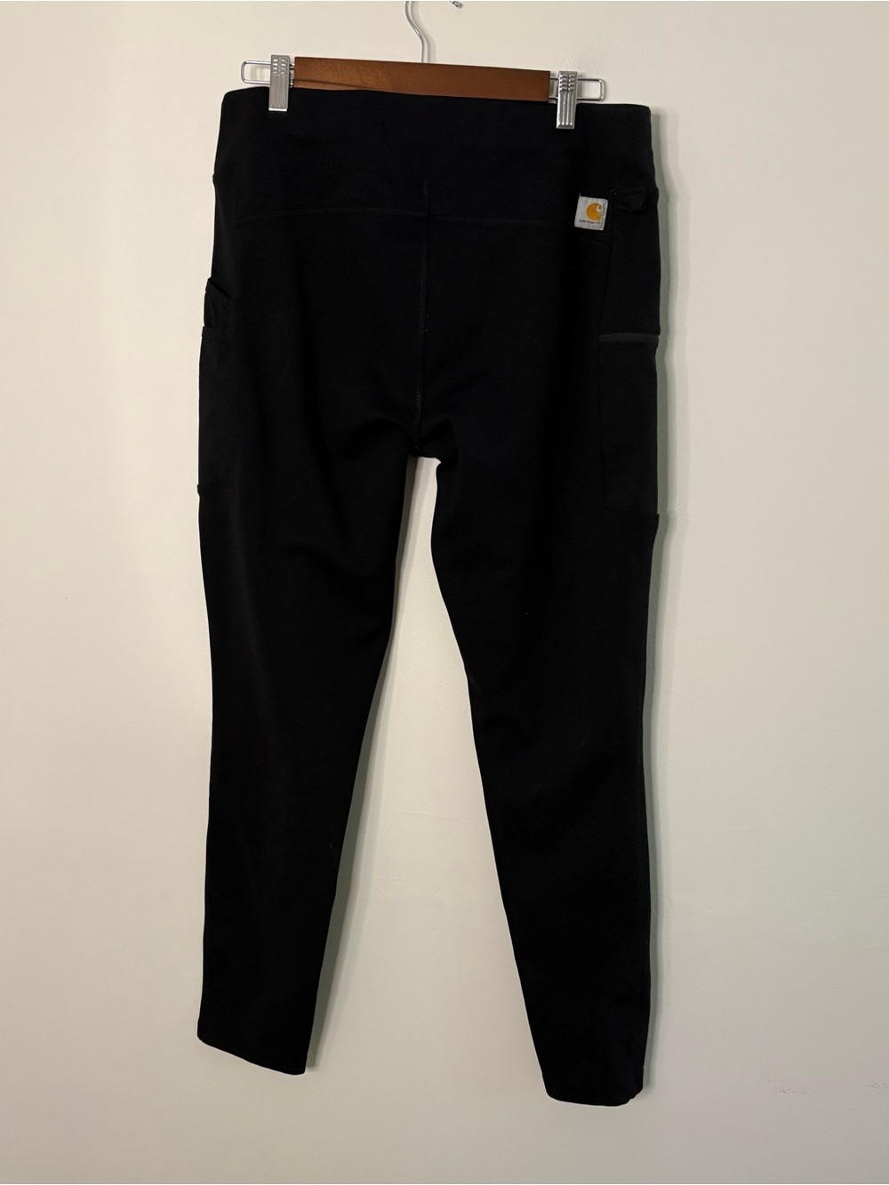 Like new Carhartt women’s large 12-14 black fitted leggings pants pockets hiking - Picture 3 of 8
